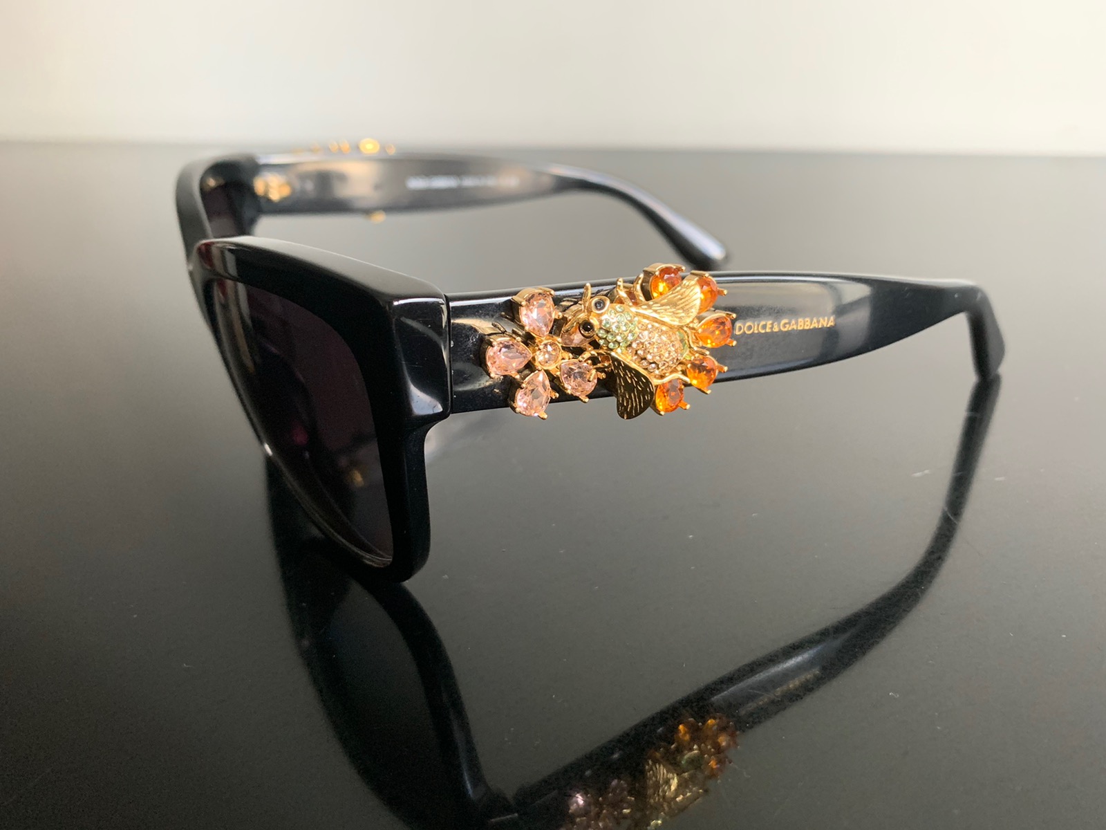 AUTHENTIC PREOWNED DOLCE AND GABBANA SUNGLASSES